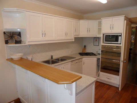 Adelaide Serviced Accommodation - Archer Townhouse - Accommodation Port Macquarie 2