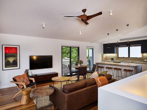 Art House Townhouses - Accommodation Port Macquarie 2