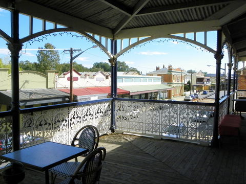 Canowindra Old Vic Inn - Accommodation Port Macquarie 1