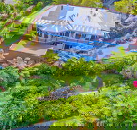 Cloud 9 Cliff Top Eagle Heights - Accommodation Port Macquarie