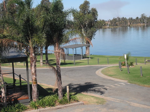 DC On The Lake - Accommodation Port Macquarie 0