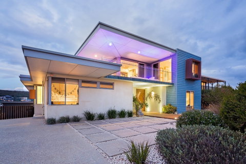 Fragrant Harbour - Accommodation Port Macquarie 0