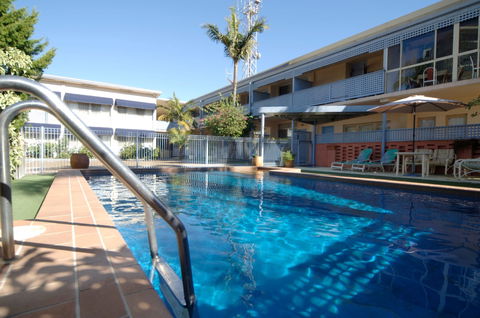 Golden Sands Motor Inn - Accommodation Port Macquarie 0