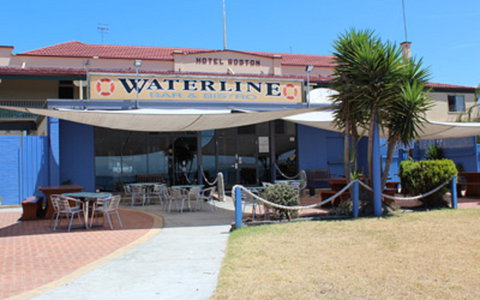 Hotel Boston - Accommodation Port Macquarie 1