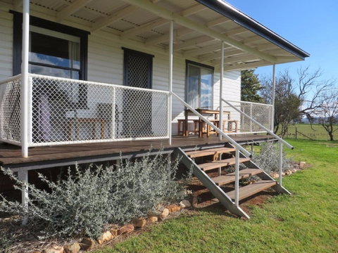 Killcare Cottage - Accommodation Port Macquarie 0