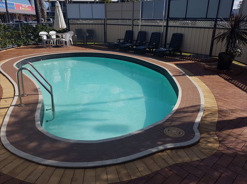 Main Street Motel Hervey Bay - Accommodation Port Macquarie 2
