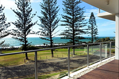 Manta Bargara Resort - Accommodation Port Macquarie 0