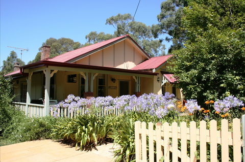 Morvern Valley Farm Stay Cottages - Accommodation Port Macquarie 0