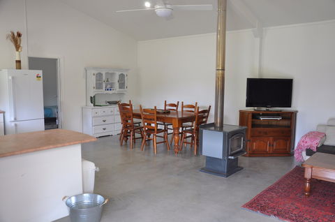 Nature's Echo Farm Stay - Accommodation Port Macquarie 2