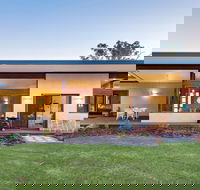 Sativa Sanctuary Forest View - Accommodation Port Macquarie