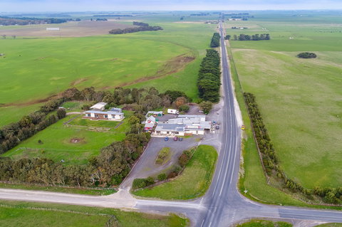 The Bellum Hotel - Accommodation Port Macquarie 0