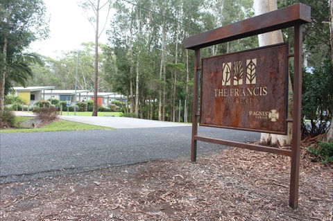 The Francis Retreat - Bonny Hills - Accommodation Port Macquarie 0