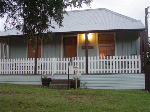 Tinonee Cottages - Accommodation Port Macquarie 0