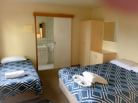 Wagga Wagga Tourist Park - Accommodation Port Macquarie 1