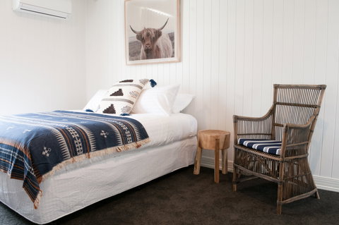 Anchor Geelong - Accommodation Port Macquarie 0