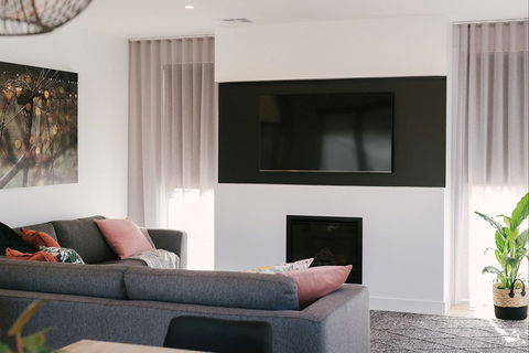 Basq Stays - Accommodation Port Macquarie 0
