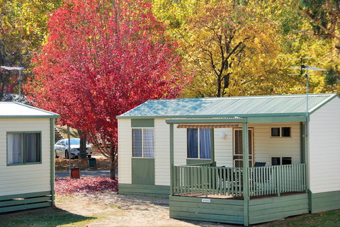 Beechworth Lake Sambell Caravan Park - Accommodation Port Macquarie 2