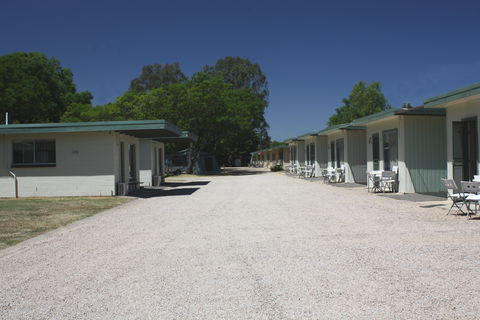 BIG4 North Cedars Holiday Park Wangaratta - Accommodation Port Macquarie 2