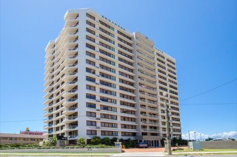 Breakers North - Absolute Beach Front Holiday Apartments - Accommodation Port Macquarie 1