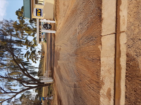 Cleve Showgrounds RV Park - Accommodation Port Macquarie 0