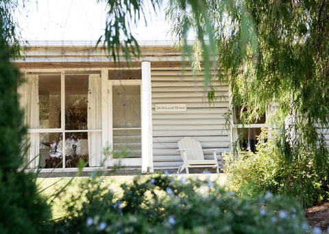 Driftwood House - Robe Retreats - Accommodation Port Macquarie 0