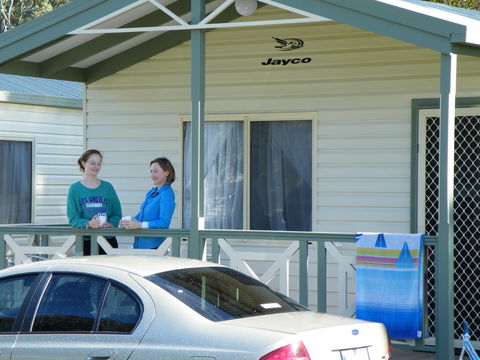 Lake Hamilton Motor Village And Caravan Park - Accommodation Port Macquarie 0