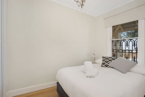 Newcastle Executive Homes - Oceanview Terrace - Accommodation Port Macquarie 1