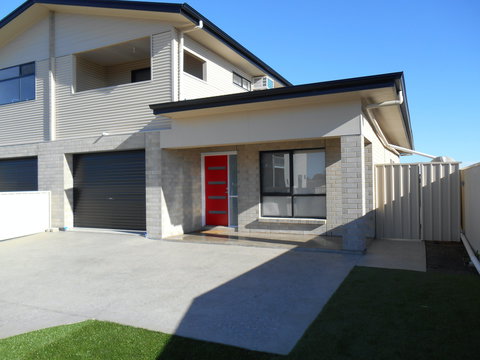 Red Door Retreat - Accommodation Port Macquarie 0
