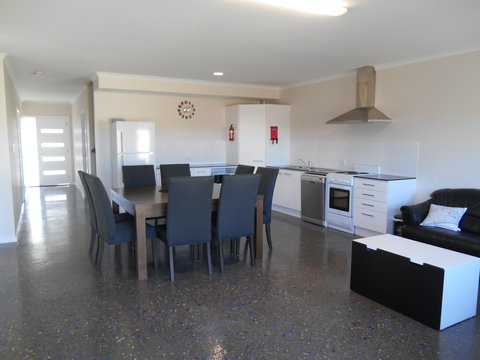 Red Door Retreat - Accommodation Port Macquarie 1