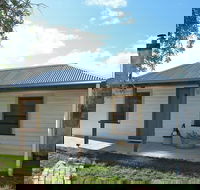 Stable Cottage - Accommodation Port Macquarie