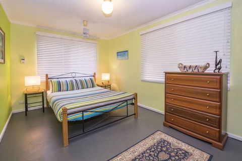 Swell Shack - Accommodation Port Macquarie 1