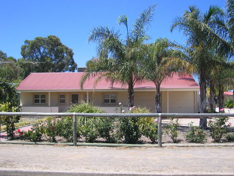 The Palms - House Only - Accommodation Port Macquarie 0