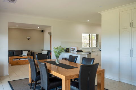 131 - Heart Of The Vale - Accommodation Port Macquarie 2