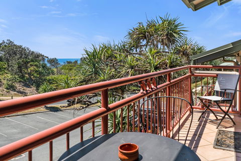 16 Point Lookout Beach Resort - Accommodation Port Macquarie 0