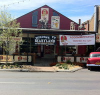 4  Bears Cafe - Accommodation Port Macquarie