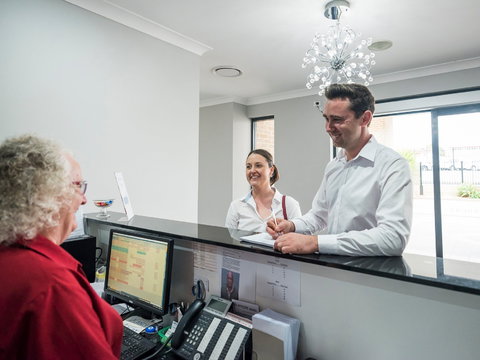 Aastro Dish Motor Inn - Accommodation Port Macquarie 1