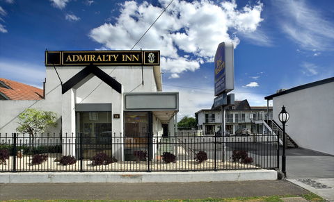 Admiralty Inn - Accommodation Port Macquarie 0