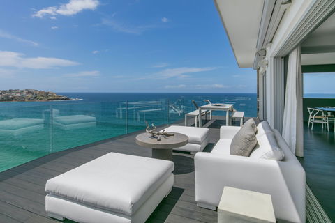 Bondi Beach Penthouse - Accommodation Port Macquarie 1