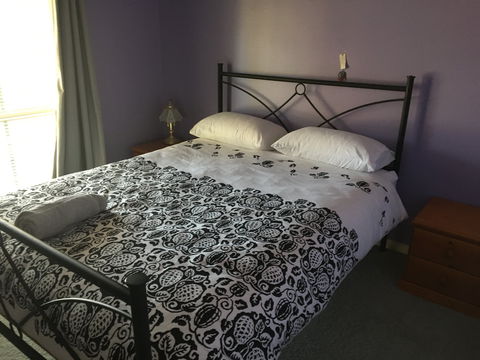 Boynton's Beehive Two - Accommodation Port Macquarie 1