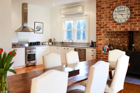 Clydesville Queenscliff - Accommodation Port Macquarie 1
