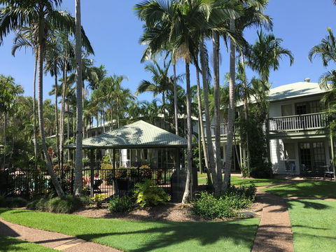 Coral Beach Noosa Resort - Accommodation Port Macquarie 2