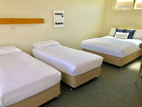 Marina Motel Rooms - Accommodation Port Macquarie 2
