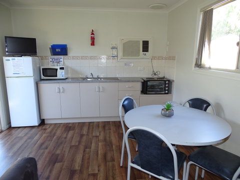 Moonta Bay Cabins - Cabin 2 - Accommodation Port Macquarie 1