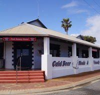 Port Kenny Hotel - Accommodation Port Macquarie