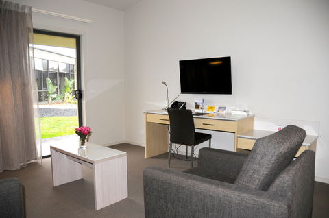 Quality Suites Seasons 5 Resort - Accommodation Port Macquarie 1