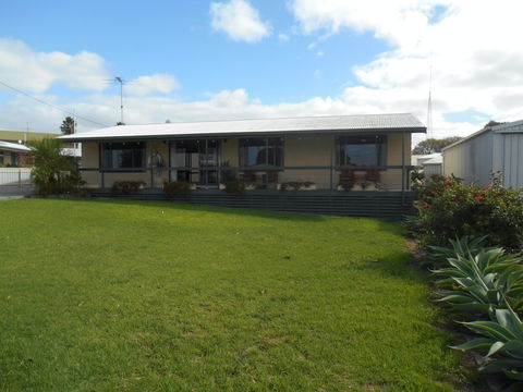 Roshy's Retreat - Accommodation Port Macquarie 0