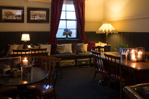 Southern Railway Hotel - Accommodation Port Macquarie 1