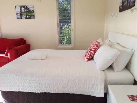 Springtide Studio Apartments - Accommodation Port Macquarie 1
