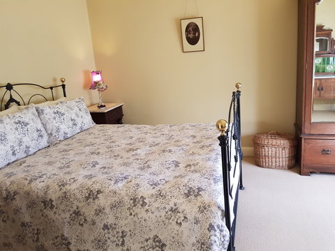 Stone Cottage Mittagong - Accommodation Port Macquarie 2