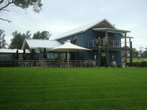 Tatler Vineyard Accommodation - Accommodation Port Macquarie 0